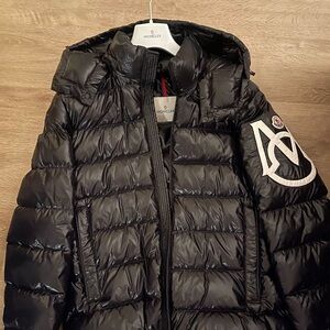 Moncler Quilted Black Puffer Jacket Dm before purchasing